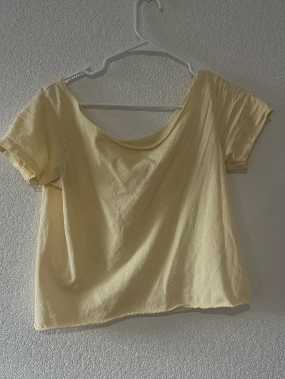 Brandy Melville off the shoulder tee